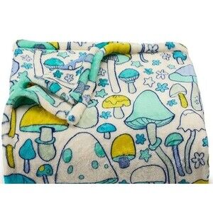The Big One Colorful Mushrooms Oversized Plush Blanket Throw 5ft x 6ft New